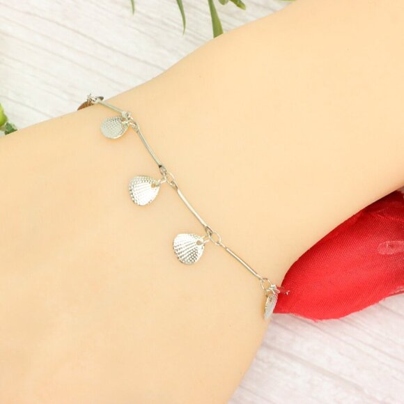 "Trendy Handmade Bracelet – A Thoughtful Gift for Girls & Women | UNVRC1116 - Picture 3 of 10